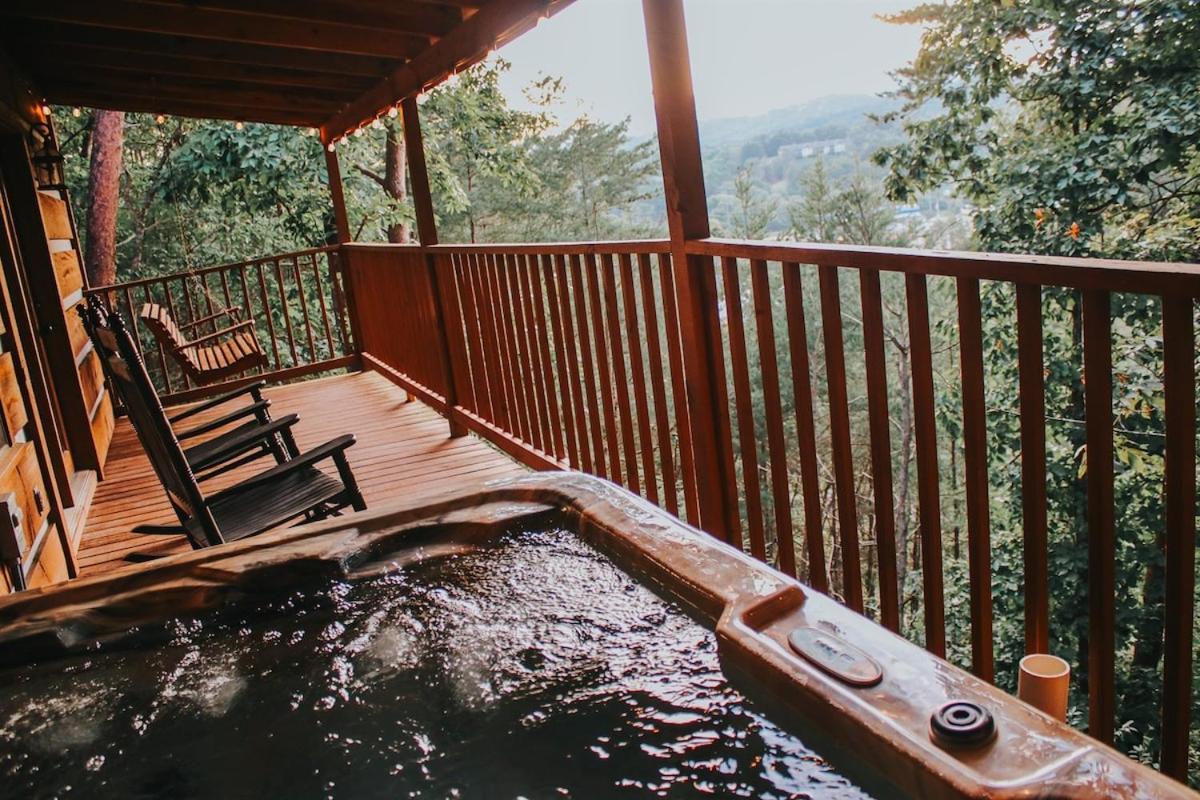 Bluff Mountain View Villa พิเจนฟอร์จ ภายนอก รูปภาพ